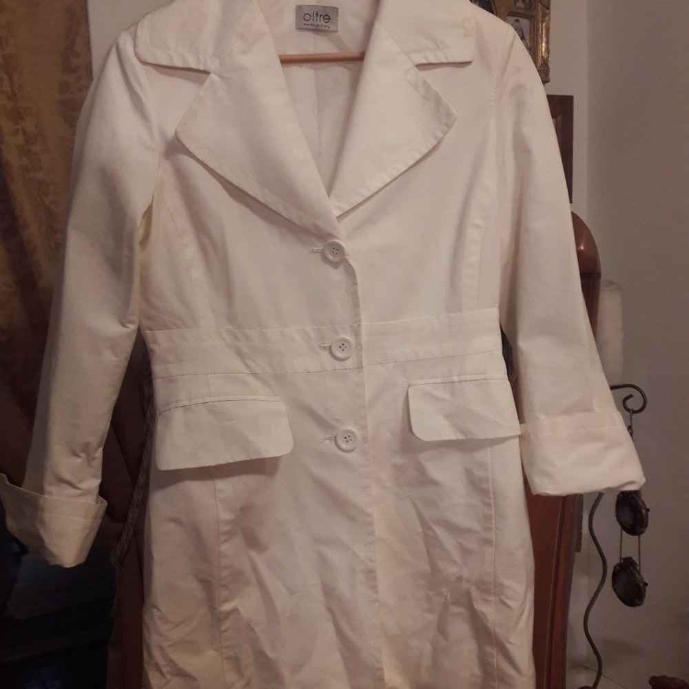 ITALIAN OLTRE RAIN COAT WHITE